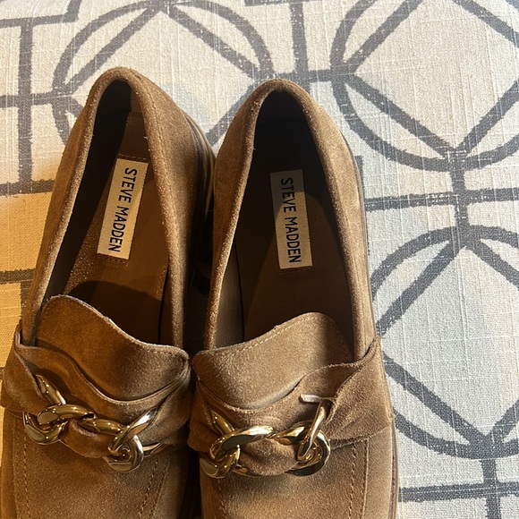 Steve Madden loafers. - Picture 3 of 7